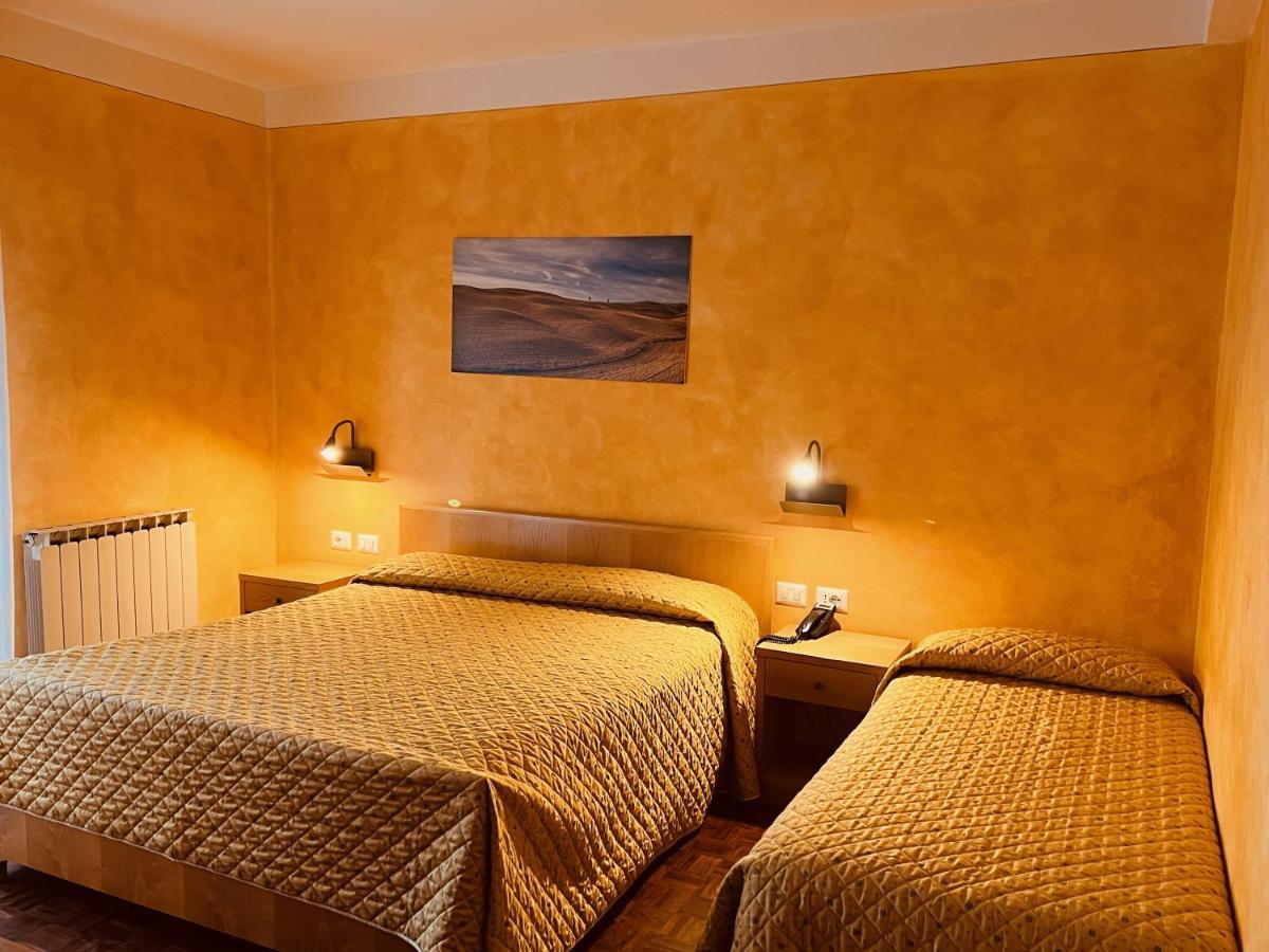 Albergo Di Murlo Exterior photo
