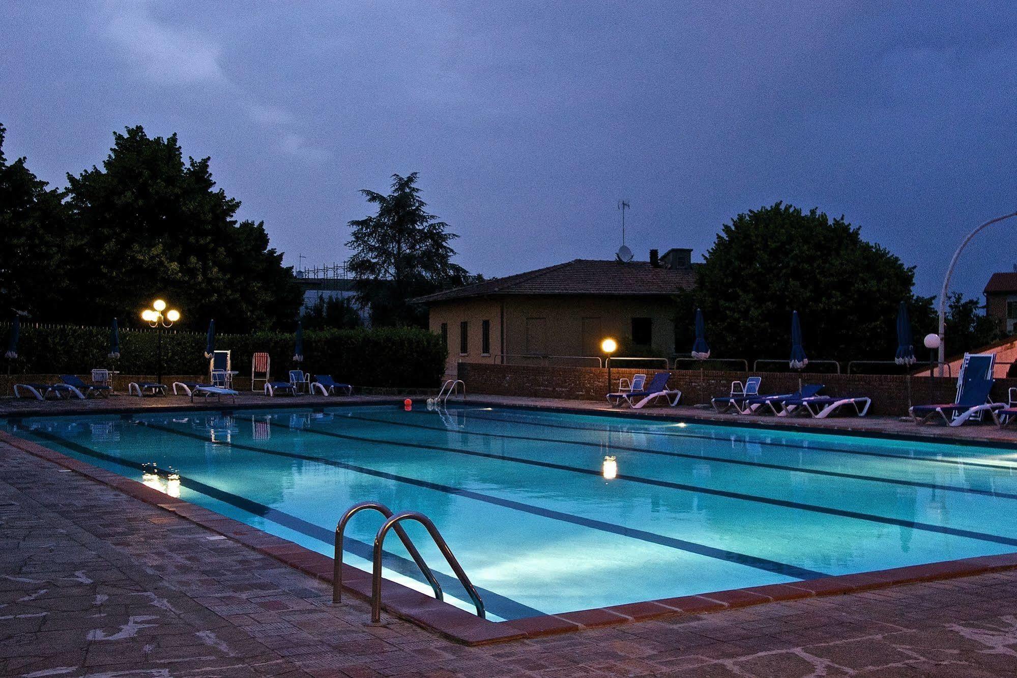 Albergo Di Murlo Exterior photo