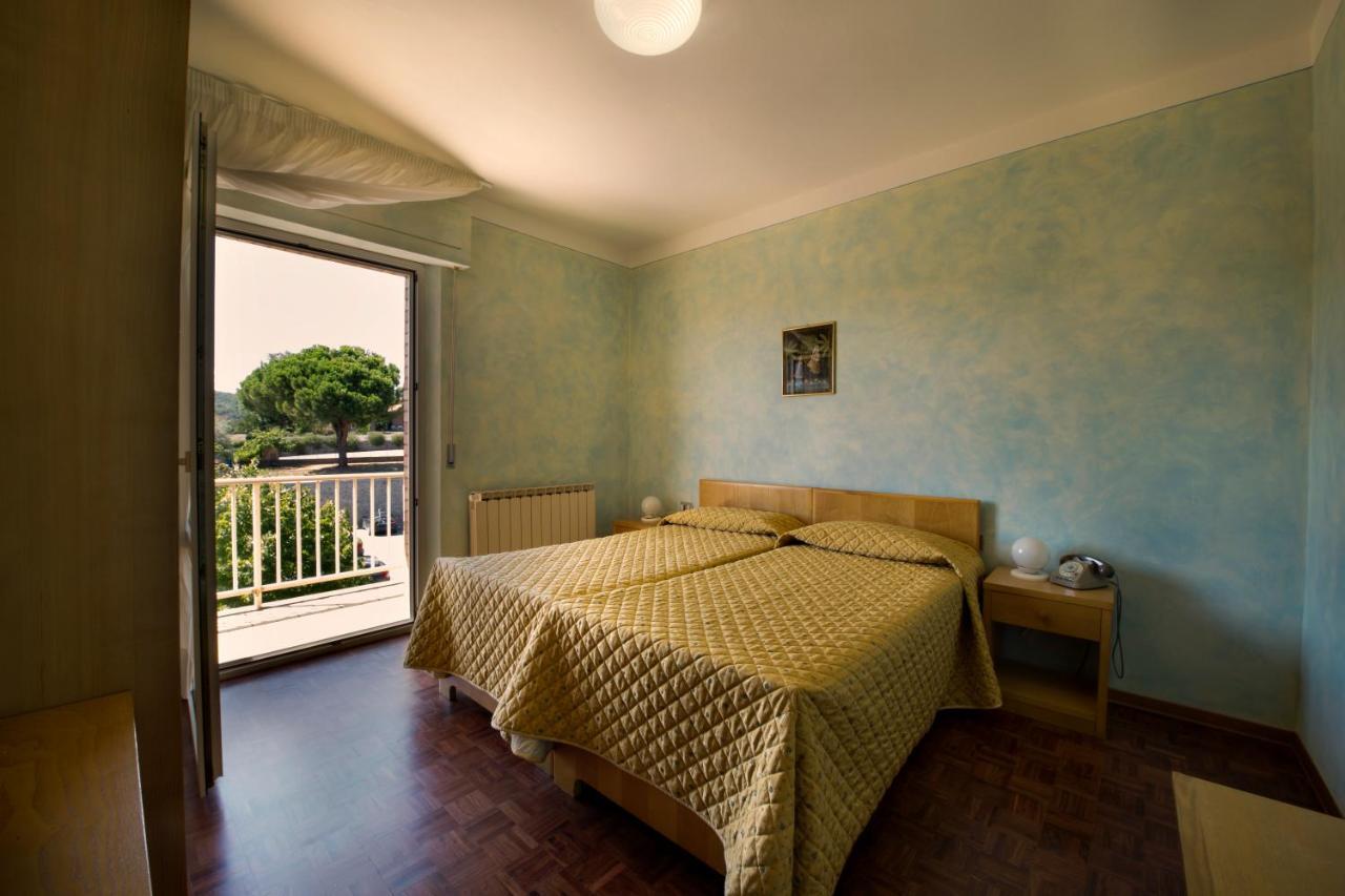 Albergo Di Murlo Exterior photo